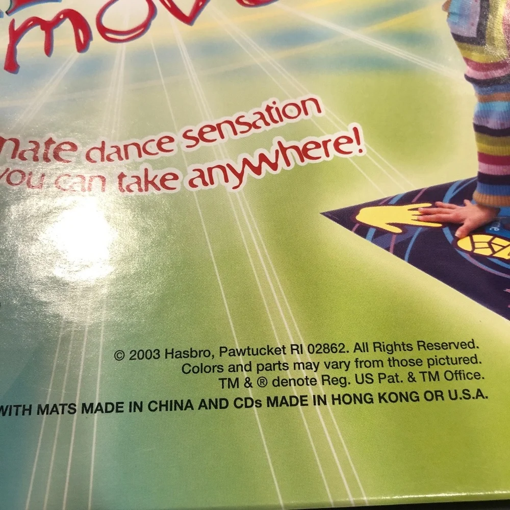 TWISTER MOVES 2003 EDITION - NEVER USED